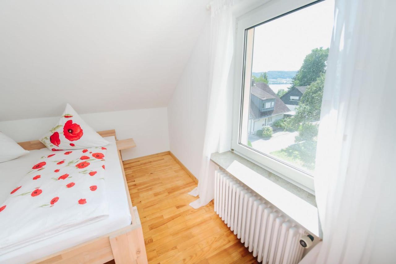Ferienwohnung Menzer Am See Ohningen Exteriör bild