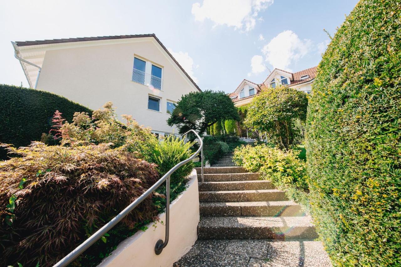 Ferienwohnung Menzer Am See Ohningen Exteriör bild